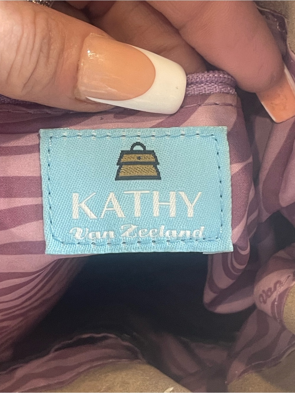 🔺️SOLD🔺️Kathy Van Zeeland Tan and Dark Brown Gathered Satchel - Picture 6 of 8